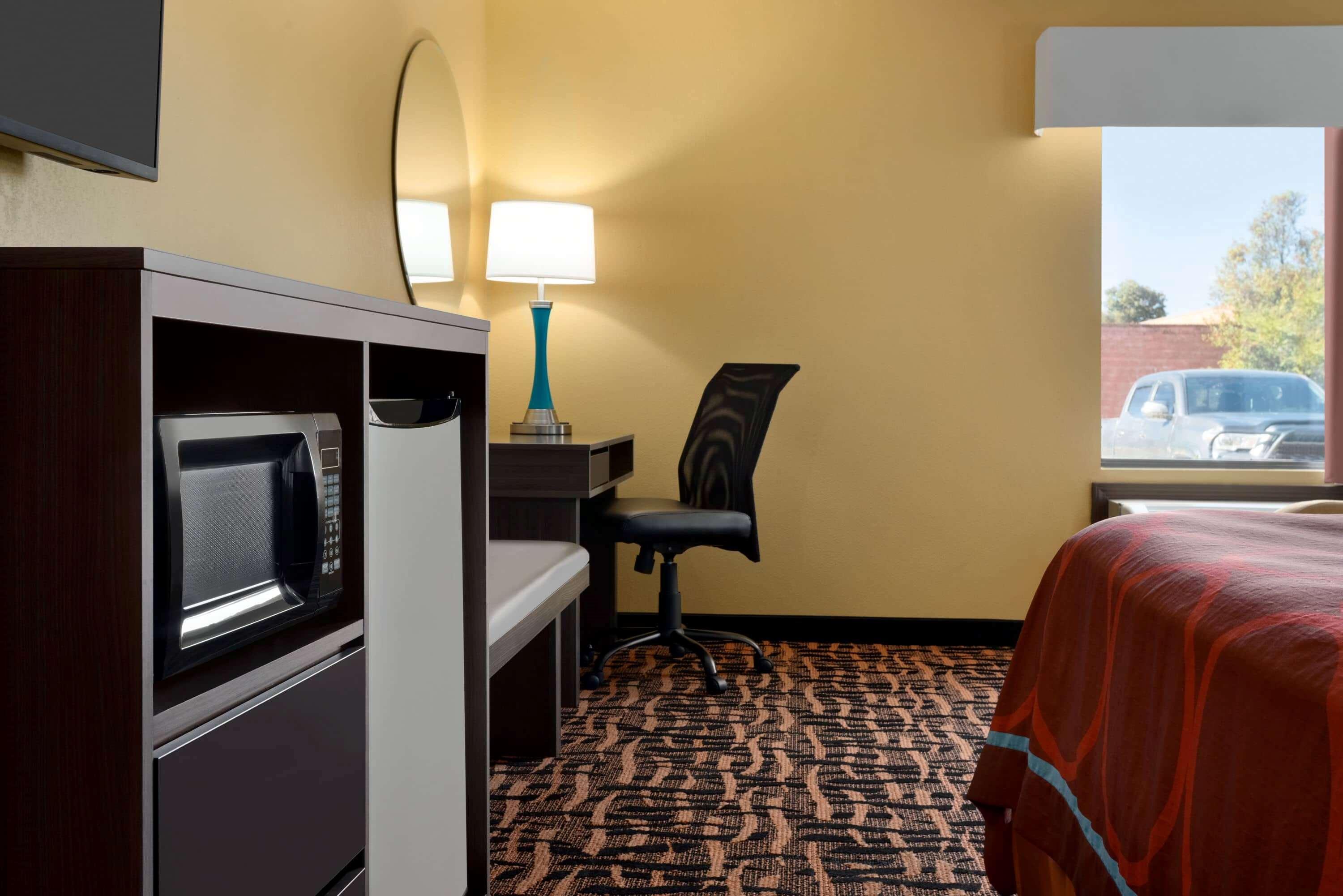 ซูเปอร์ 8 บาย วินด์แฮม โอลีฟ แบรนช์ Hotel โอลีฟแบรนช์ ภายนอก รูปภาพ