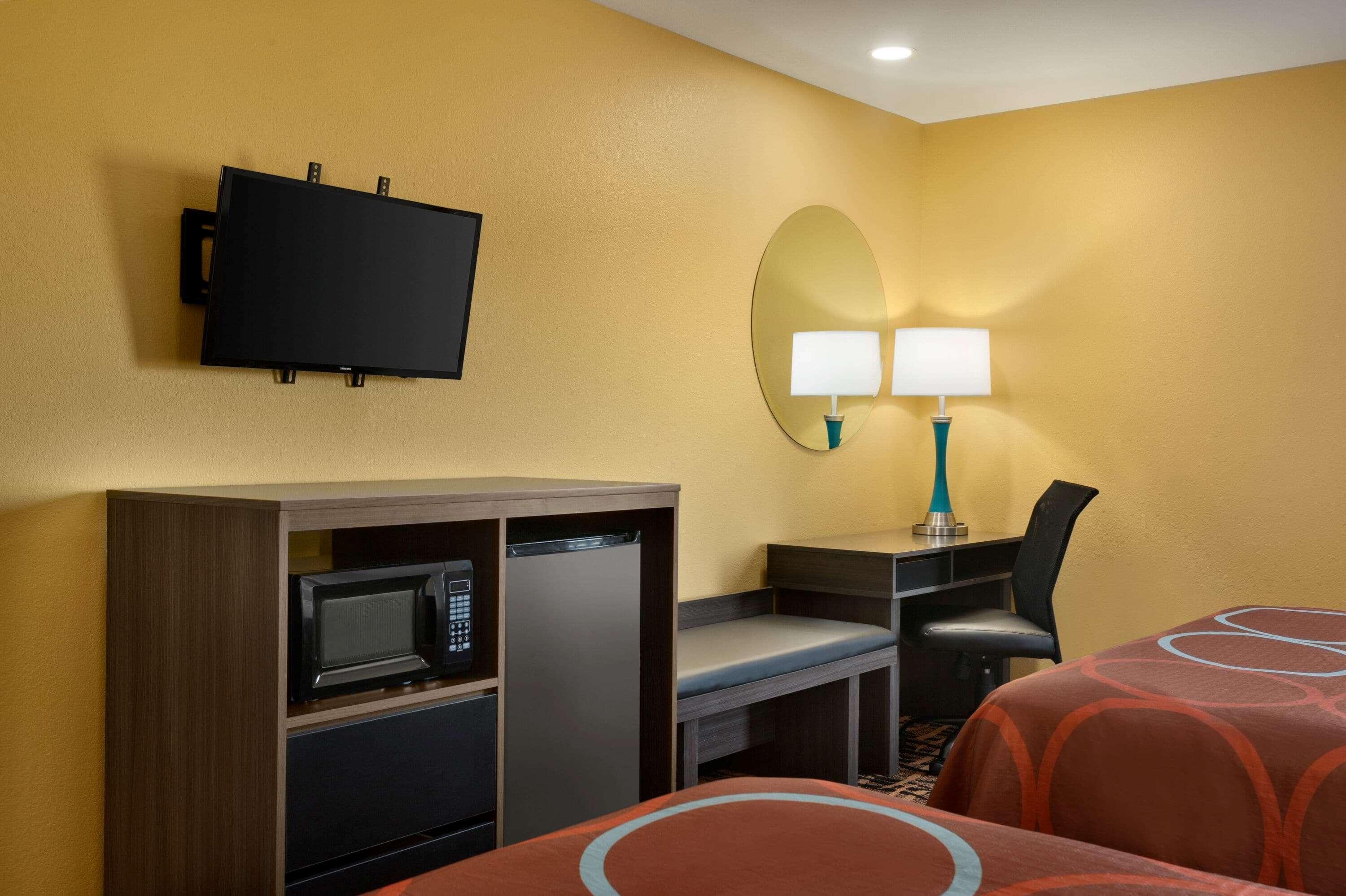 ซูเปอร์ 8 บาย วินด์แฮม โอลีฟ แบรนช์ Hotel โอลีฟแบรนช์ ภายนอก รูปภาพ